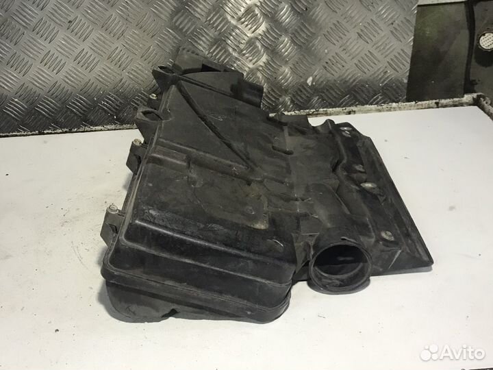 Корпус воздушного фильтра Ford Fusion Форд Фьюжен