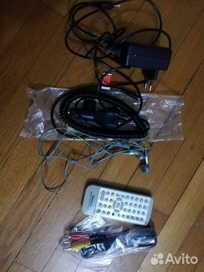 Портативный DVD проигрыватель