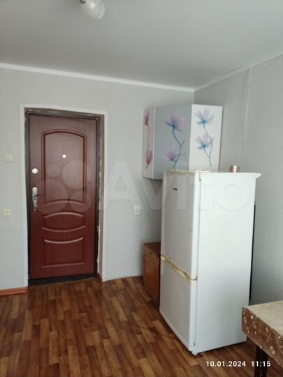 Комната 13 м² в 8-к., 6/9 эт.