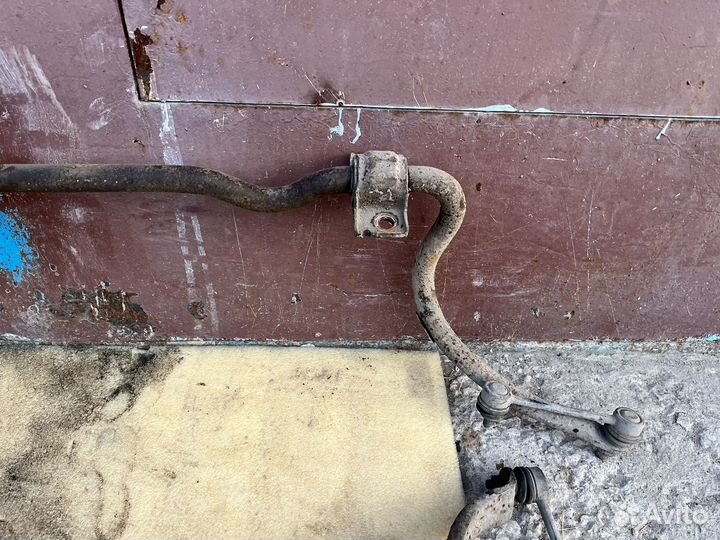 Стабилизатор подвески Volvo XC90 2002-2014 2.9T