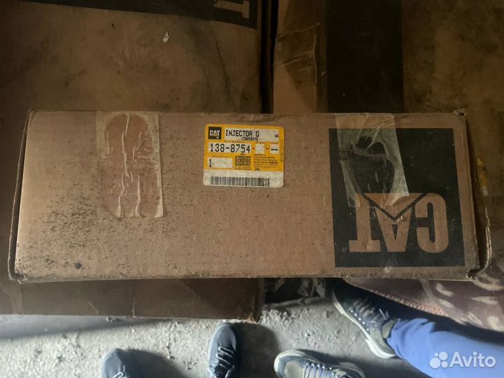 1388754 Форсунка Caterpillar