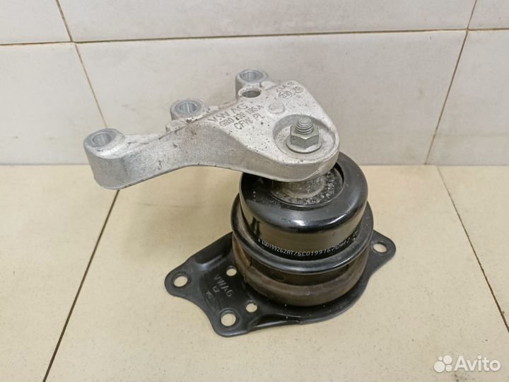 Опора двигателя правая A1 2010