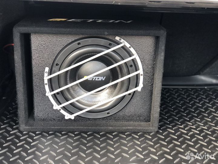 Сабвуфер Eton с усилителем Pioneer GM-D9601