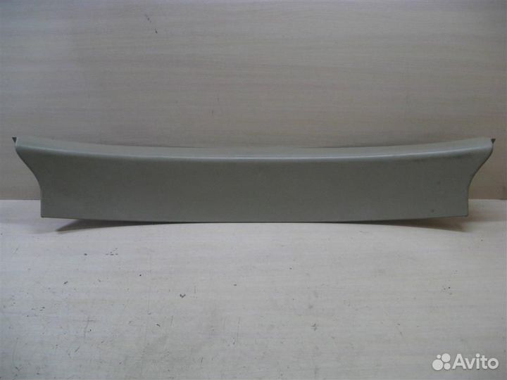 Обшивка крышки багажника Lexus RX300 (MCU15) 2002