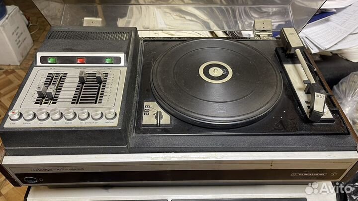Виниловый проигрыватель мелодия 106 -103