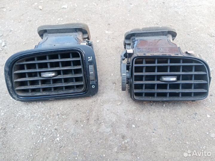 Дефлектор воздуховода Volkswagen Polo V CFN 2012