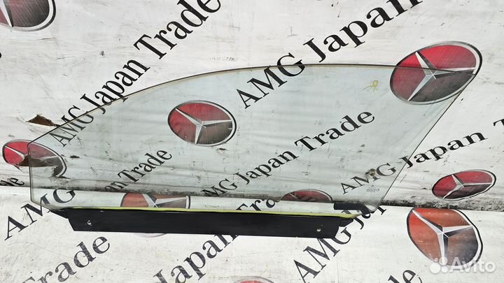 Стекло правое двери Mercedes-Benz W215 C215