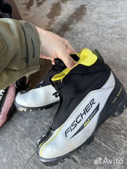 Лыжные ботинки fischer детские 32 -33 размер