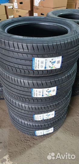 Triangle EffeXSport TH202 235/35 R20 92V