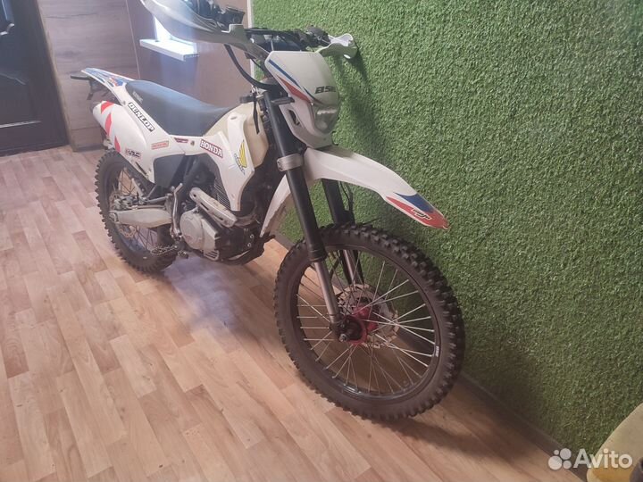 Мотоцикл BSE Z3Y