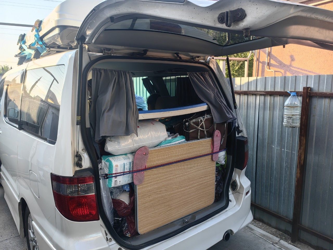 Toyota Alphard: фото владельца