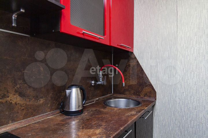 2-к. квартира, 52 м², 3/16 эт.