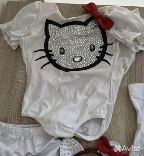 Костюм hello kitty