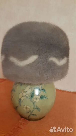 Женская норковая шапка