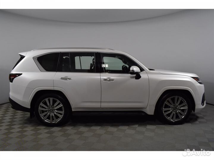 Lexus LX 3.5 AT, 2022