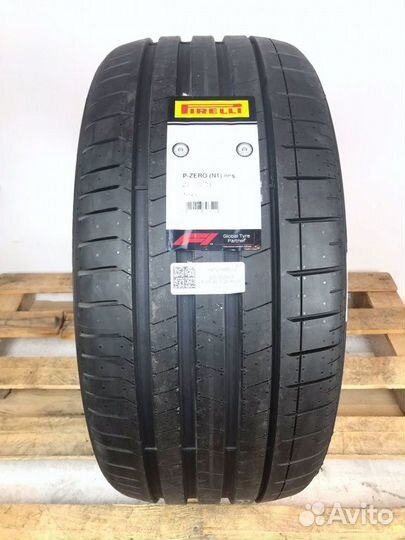 Pirelli P Zero Sports CAR 255/35 R21 98Y