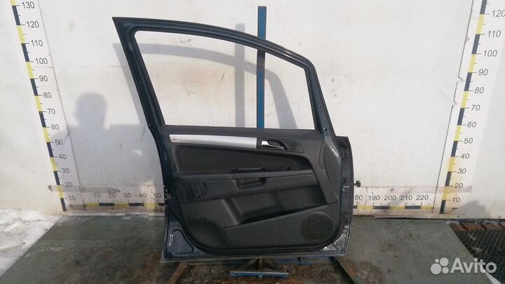 Дверь передняя левая Opel Zafira 2 (B) рест. 2010
