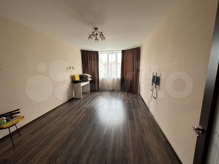 2-к. квартира, 62 м², 16/17 эт.