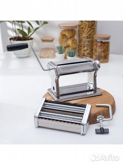 Лапшерезка с функцией раскатывания теста