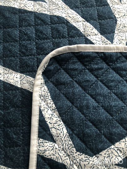 Покрывало шторы и тюль