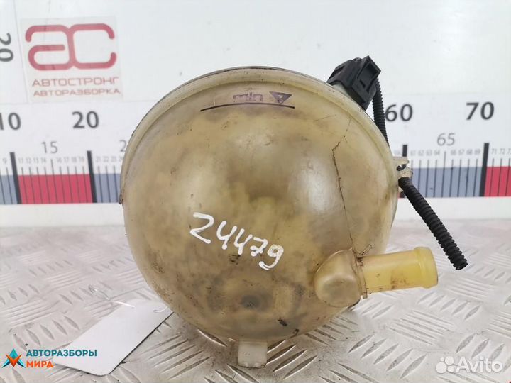 Бачок расширительный Volkswagen Golf 3 1998