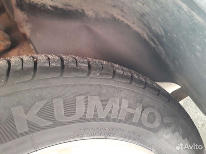 Kumho Ecowing ES01 KH27 185/60 R14