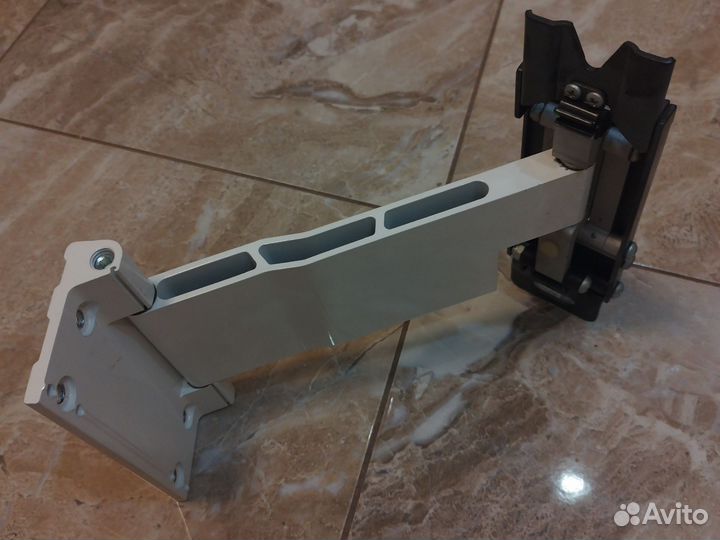 Кронштейн для телевизора бу 55 дюймов и более