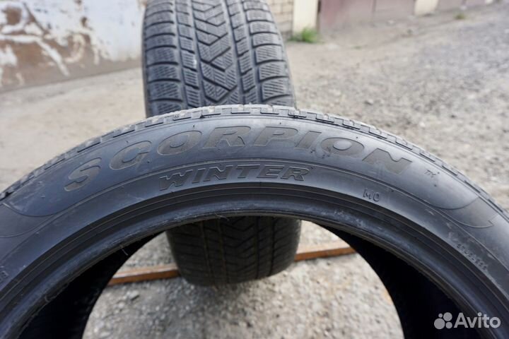 Pirelli Scorpion Winter 275/45 R21