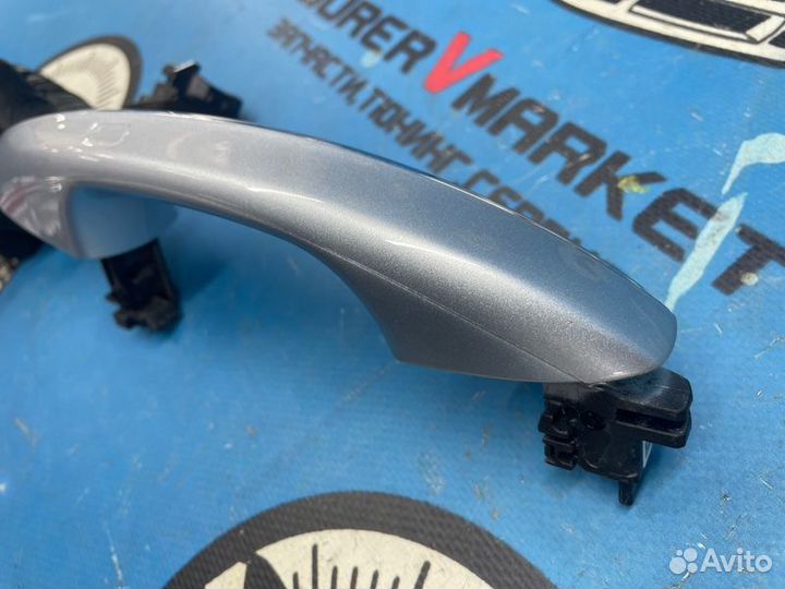 Ручка двери внешняя задняя правая Mercedes-Benz