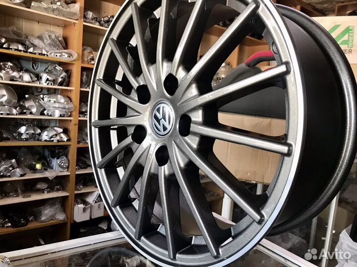 Комплект дисков R-16 5/112 фольцваген,шкода.новые