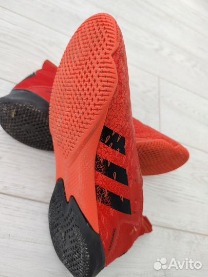 Бутсы adidas predator
