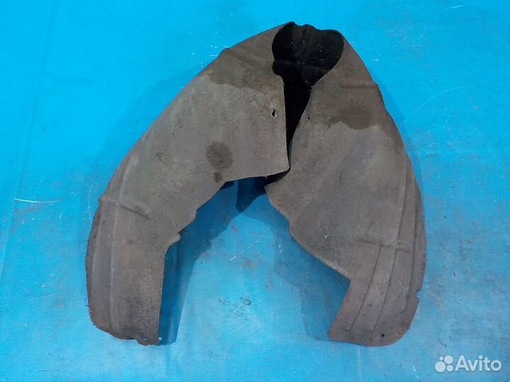 Подкрылок задний правый Ford C-Max 2003-2011