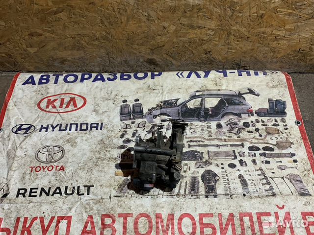 Дросельная заслонка Toyota Mark 2