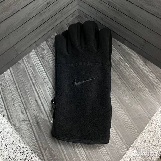 Перчатки Nike flis