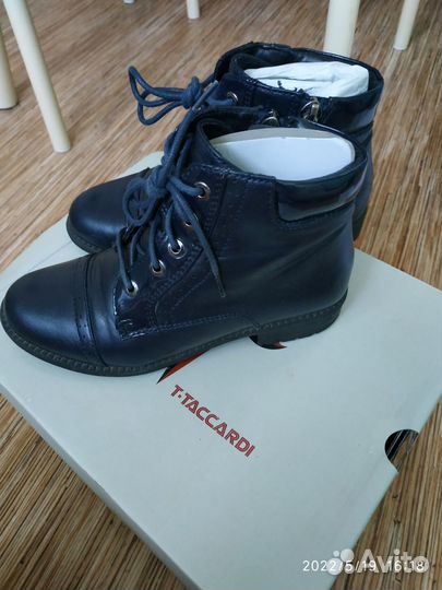 Продам обувь детскую для девочки