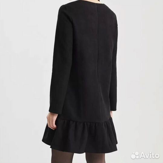 Платье вечернее короткое бархатное с воланом