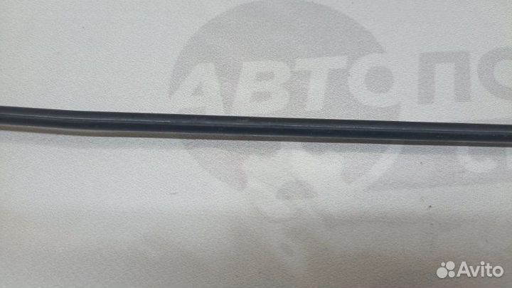 Упор капота Volkswagen Polo cfna 2012