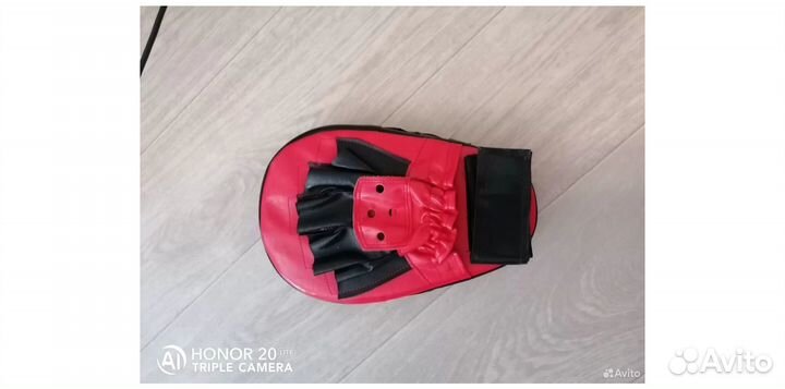 Боксерские лапы, пара. (Лапы для единоборств)