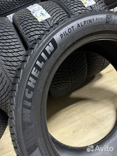 Michelin Pilot Alpin 5 SUV 275/45 R21 и 315/40 R21 110V