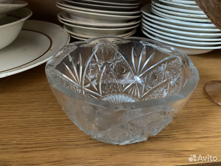 Хрустальная ваза