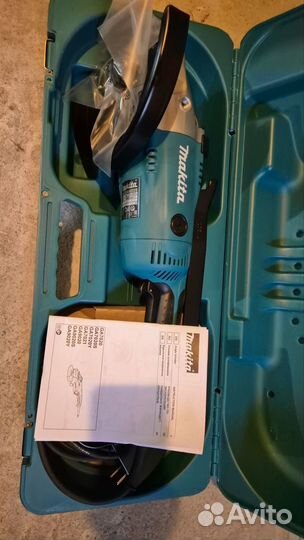 Ушм (Болгарка) Makita GA9020SFK