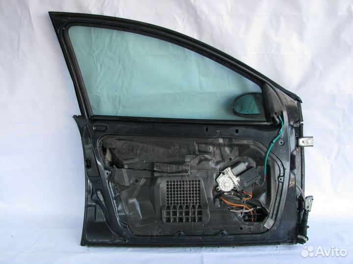 Citroen C5 дверь передняя левая 2002