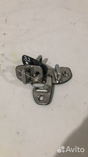 Ответная часть замка двери skoda octavia tour 2008 1.4 MT