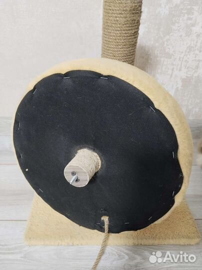 Когтеточка с лежанкой