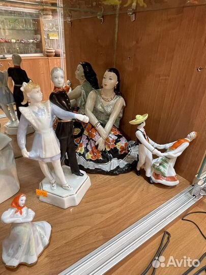 Дулево Иванушка Дама с собачкой якут с белкой