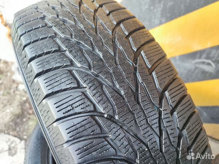 Pirelli Scorpion 215/60 R17 100T