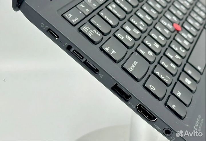 Ноутбук Lenovo ThinkPad X1 Carbon Gen 7