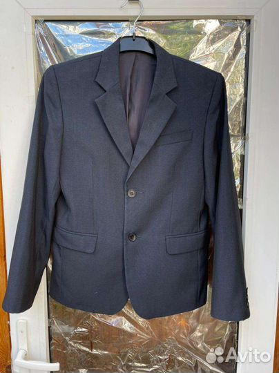 Пиджак в наличии 2 шт.на 134 и 152