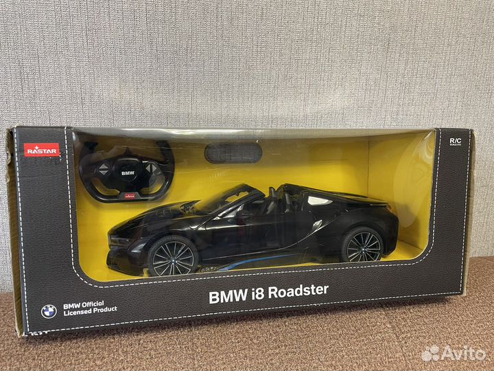 Радиоуправляемая машина bmw i8