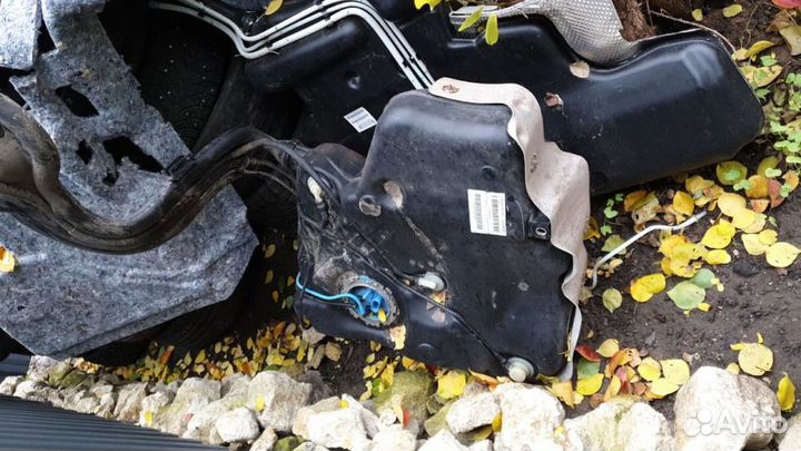 Бак топливный Skoda Yeti